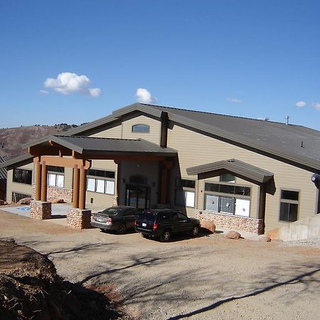 Powder Ridge Village, A Vri Resort Powder Mountain Exterior photo