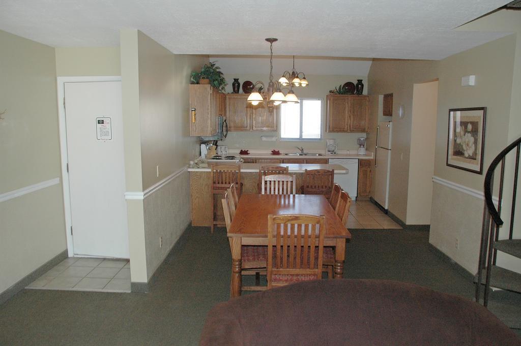 Powder Ridge Village, A Vri Resort Powder Mountain Room photo