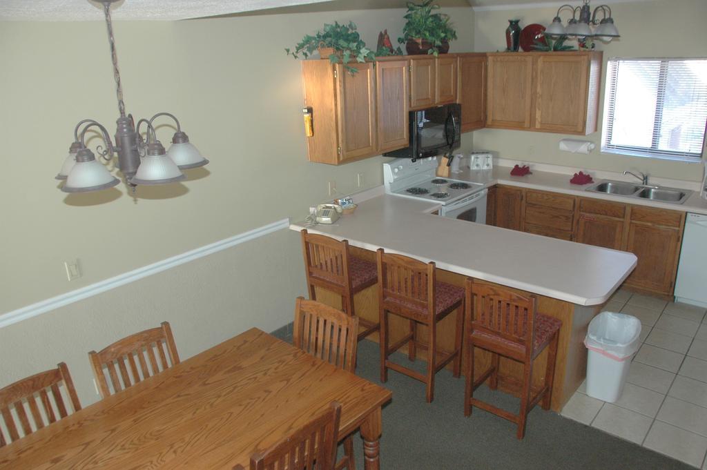 Powder Ridge Village, A Vri Resort Powder Mountain Room photo